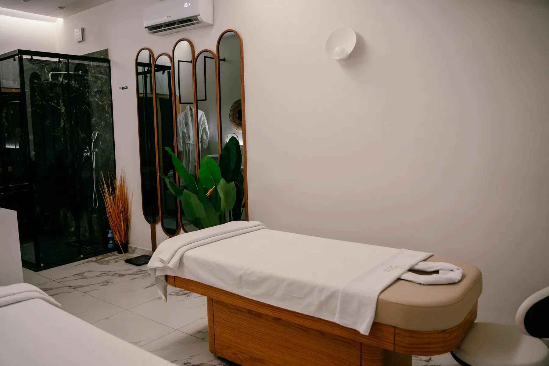 Suita e saunës për çift në Aiyana Clinic